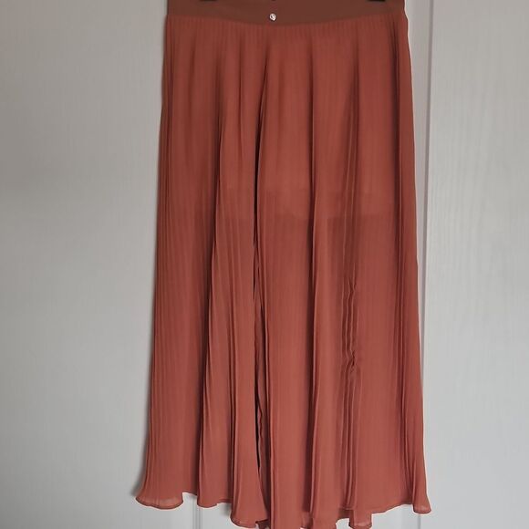 Women's Chiffon Pleated Wide-Leg Palazzo Capri Pants Peach - Picture 16 of 16